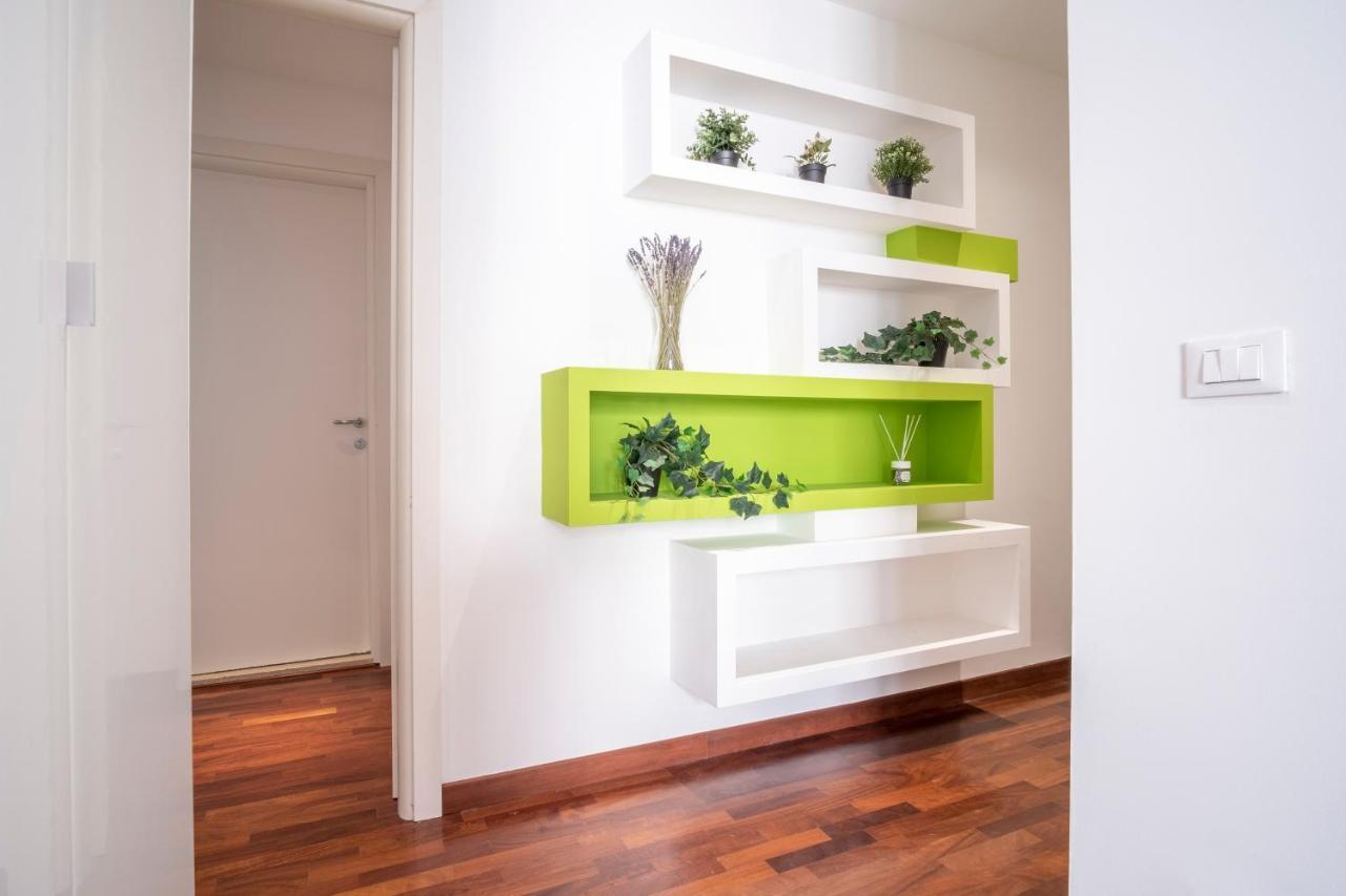 Appartamento Vicino Al Porto, Con Parcheggio Livorno Ngoại thất bức ảnh